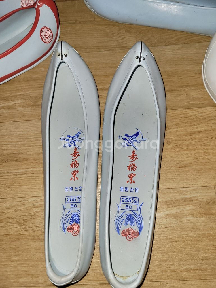 옛날 여성 흰 코고무신 한복신발.255--5