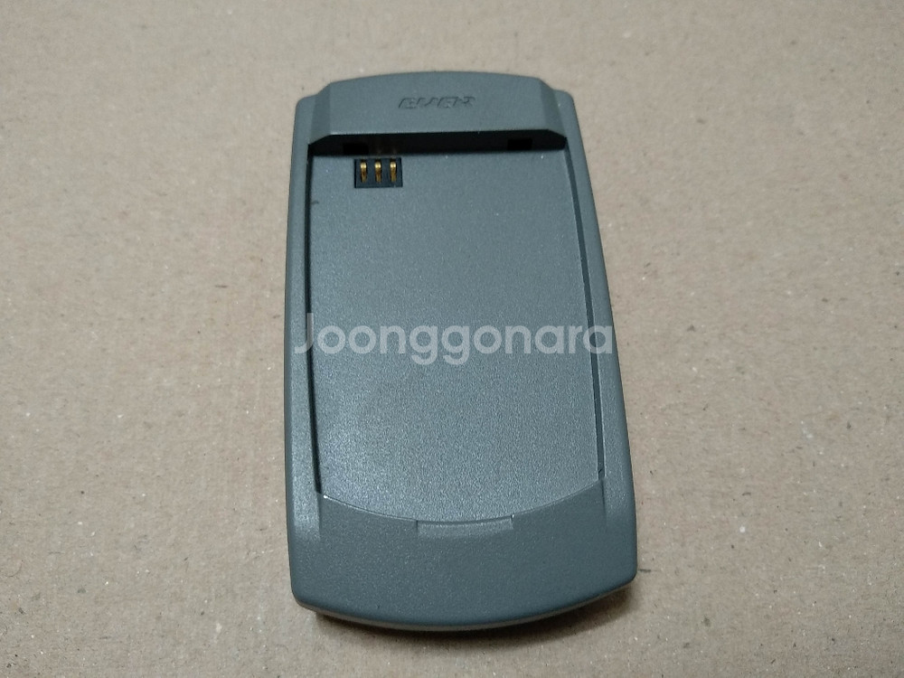 KTF KBH-W200 충전거치대--0