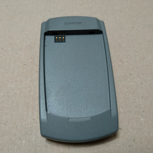 KTF KBH-W200 충전거치대