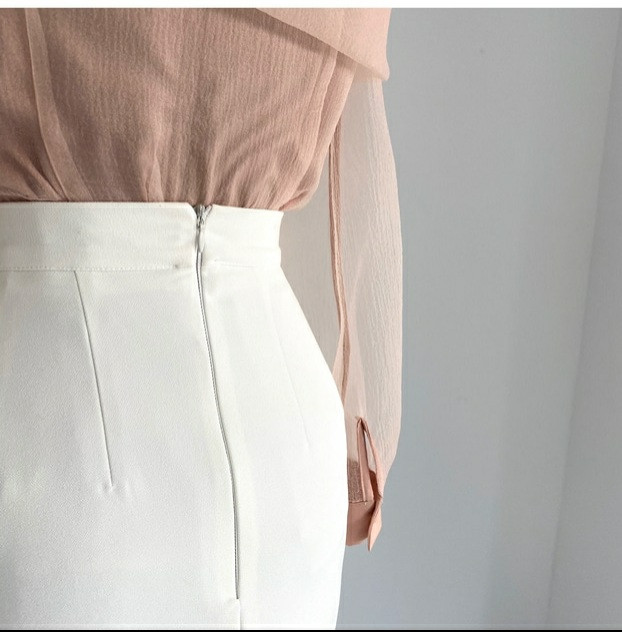 라벨르블랑 오블리크 하객 스커트--3