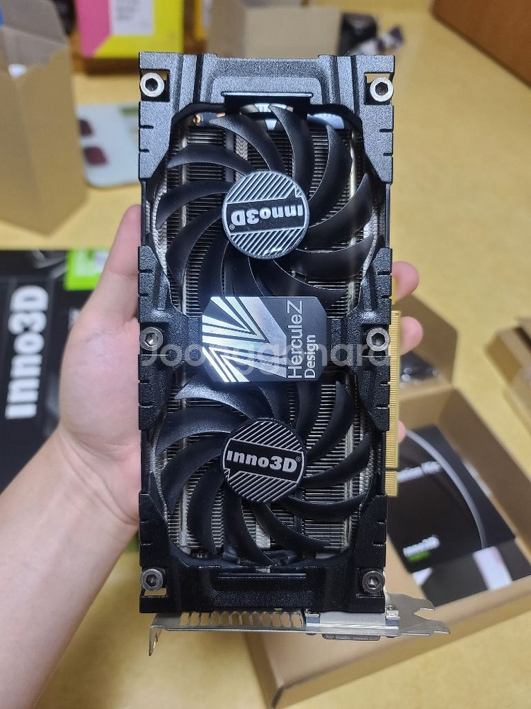 inno 3d gtx1070 8g 팝니다.--2