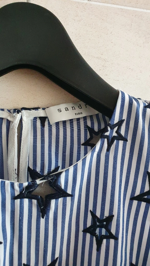 (정품) 산드로 오프숄더 스타 블라웃 이미지