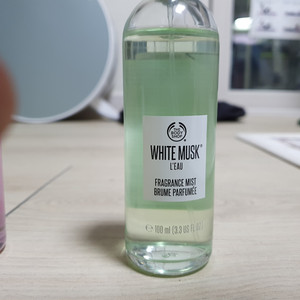 더 바디샵 화이트 머스크 로 후레그런스 미스트