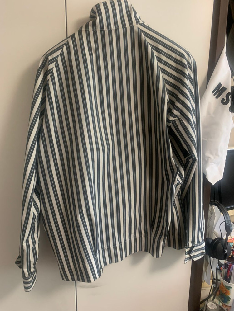 엔할리우드 집업점퍼 38사이즈 25만--1