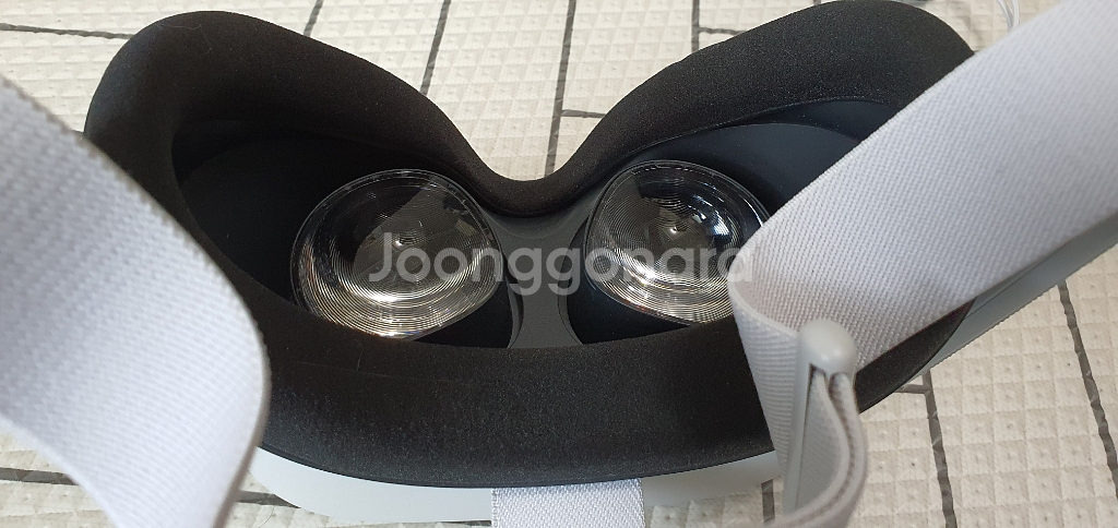 오큘러스퀘스트2 64G--3