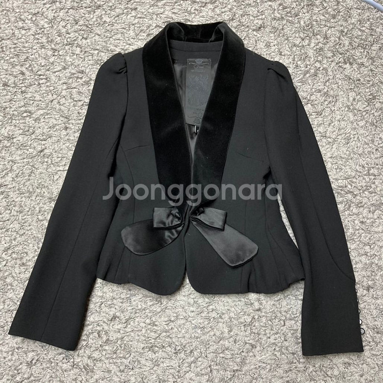 오즈세컨 블랙 자켓--0