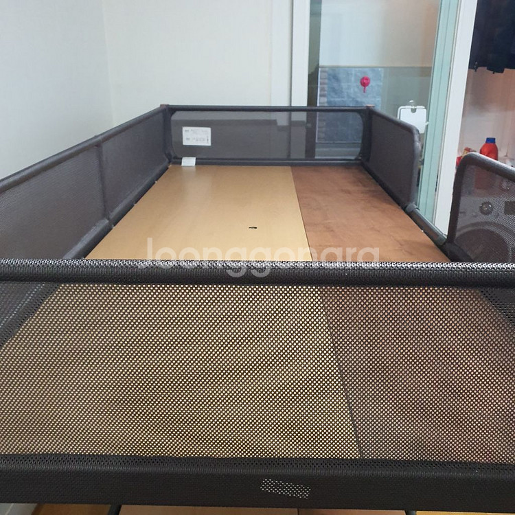 이케아 다크그레이 2층침대 1층 2층 나무 깔판 포함--2