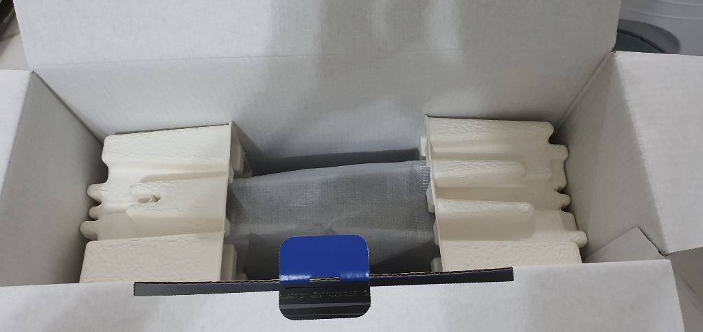 플스5 디지털 에디션 + 레이져 나리 얼티메이트 팝니다--6