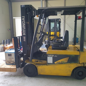 현대지게차 전동1.8톤