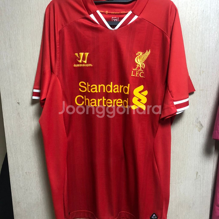 13-14 리버풀 홈 수아레스 유니폼--1