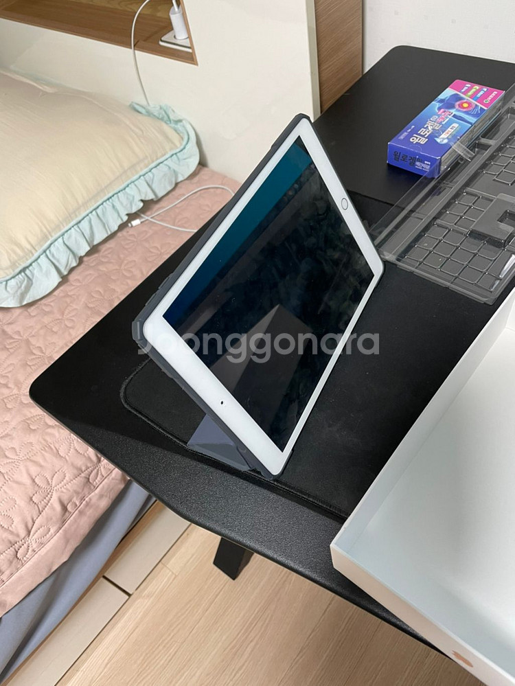 아이패드 8세대 32기가 골드 (WI-FI)--0