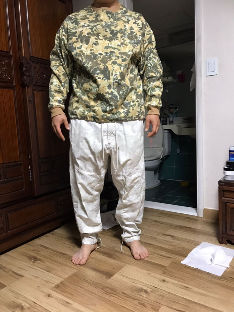 Darenimo 브랜드 카모 상의 이미지