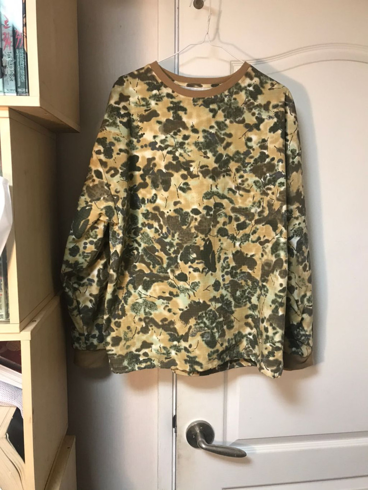 Darenimo 브랜드 카모 상의 이미지