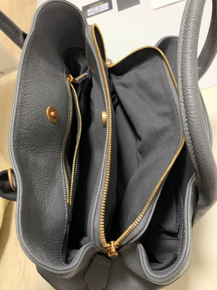 (새상품) 쿠론 디올라 그레이 토트 가방ㅡ천연소가죽--4