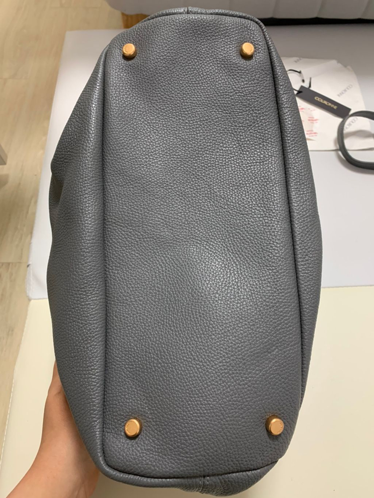 (새상품) 쿠론 디올라 그레이 토트 가방ㅡ천연소가죽--2