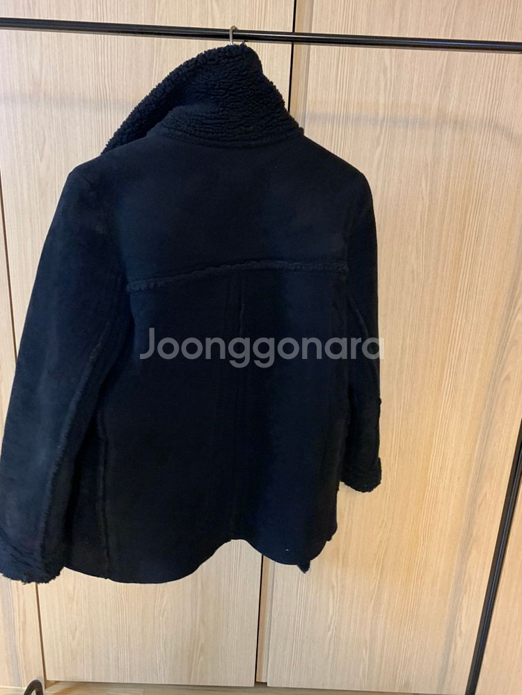 디바소울 무스탕자켓 팝니다!--1