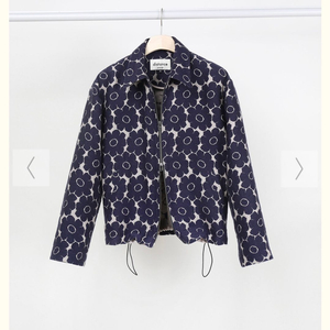 이얼즈어고 디스탕스 플로럴 자켓