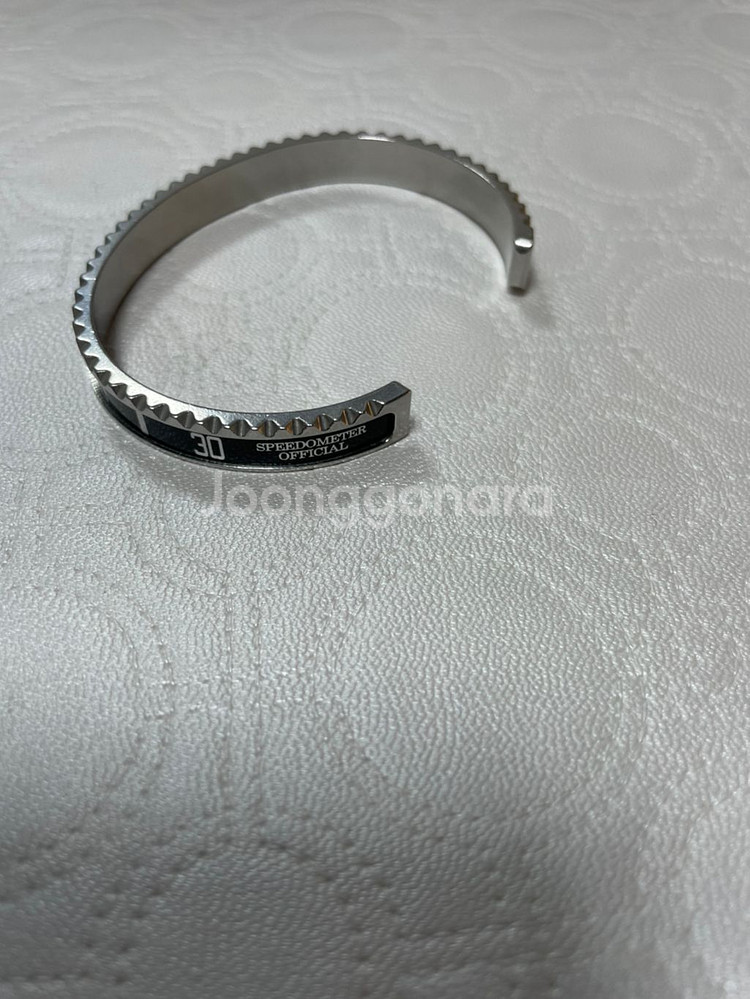 스피도미터 팔찌 팝니다--2