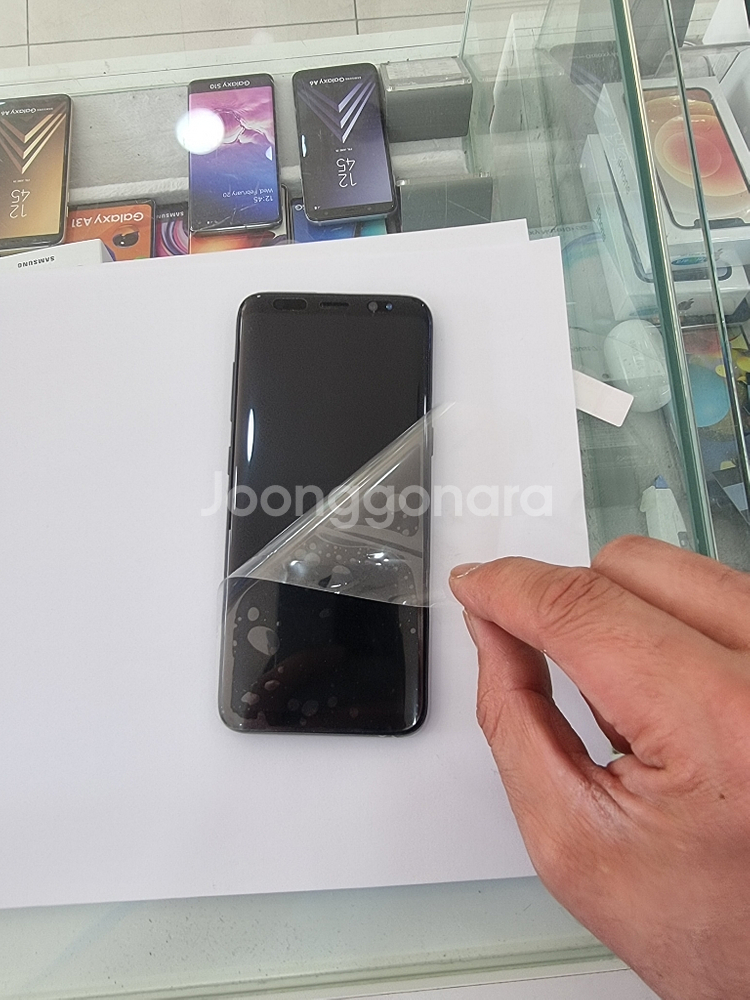 갤럭시s8 블랙 정상해지 팝니다--0