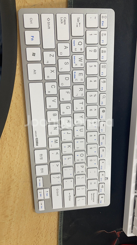 아이패드8세대 셀룰러 128 +애플펜슬 1세대--3