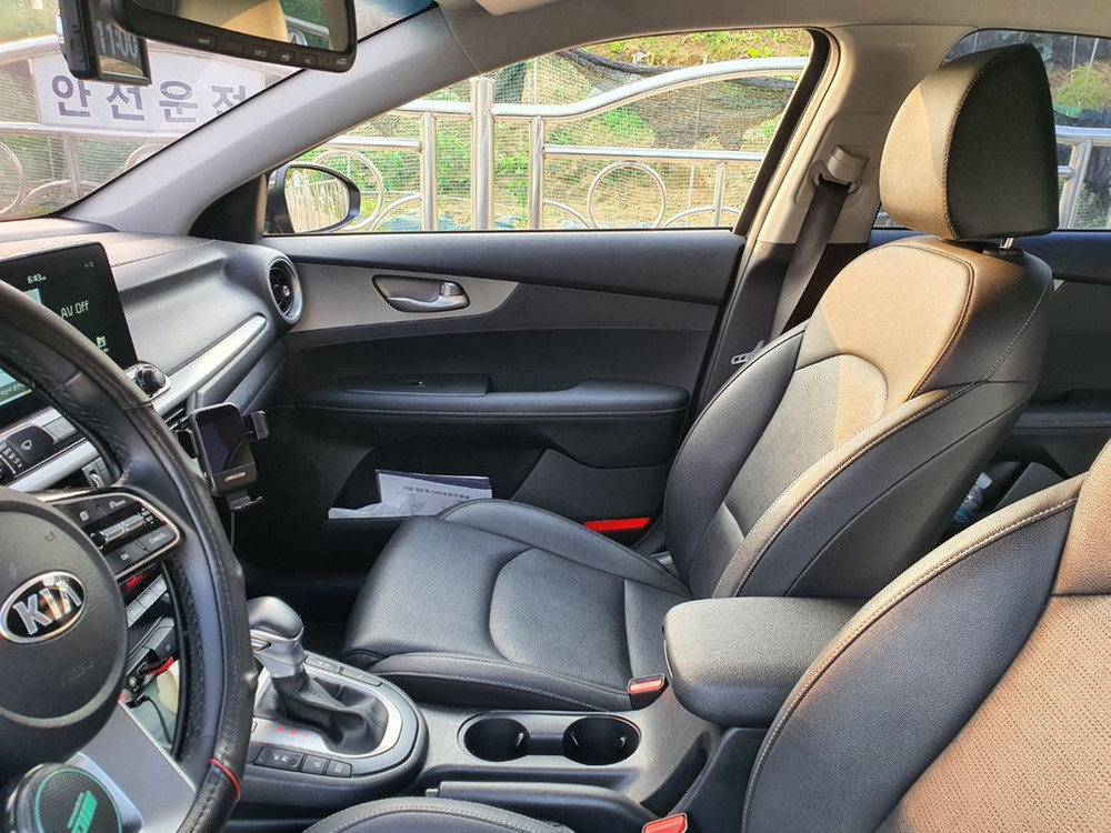 기아 올 뉴K3 1.6 가솔린 프레스티지--5