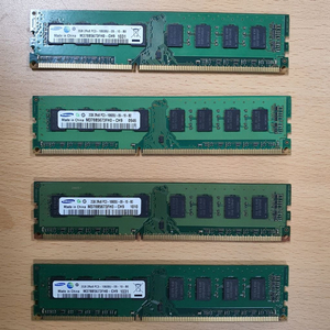 삼성 DDR3 2GB, PC3-10600U 양면