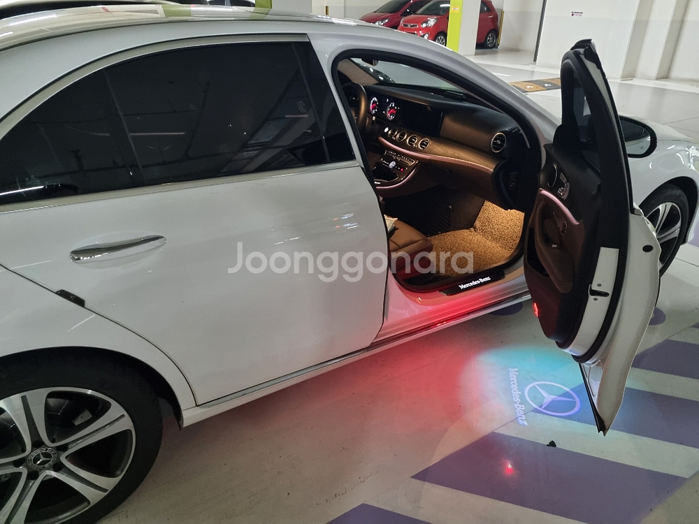 벤츠 W213 E220D E클레스 19년7월 완무 팜--2