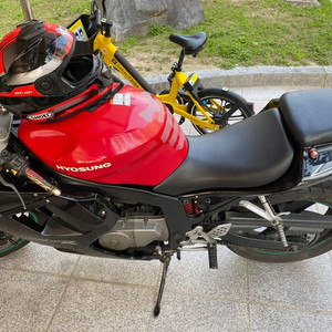 코멧 250cc 오토바이