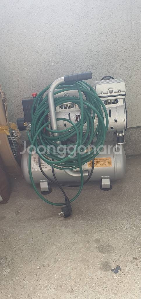 에어컴프레셔 판매합니다--0