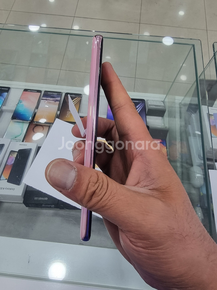 갤럭시S20 핑크 정상해지팝니다--1