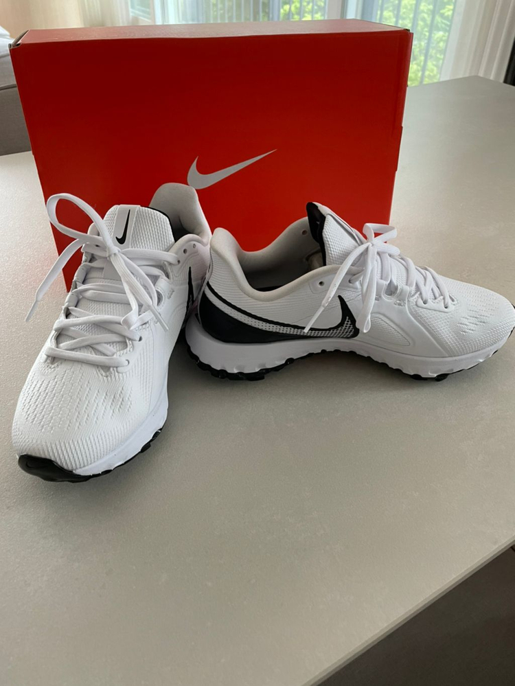 나이키리액트인피니티프로골프화--3