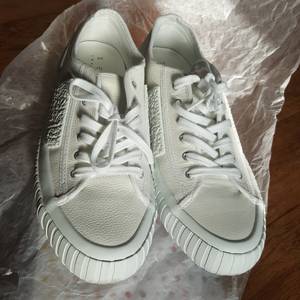 SUPERGA270