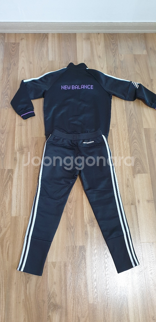 뉴발란스키즈 기모 트레이닝세트 145(초3,4) 택포--2