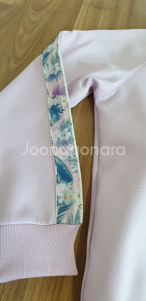 뉴발란스키즈 봄가을 트레이닝세트 145(초3,4) 택포--9