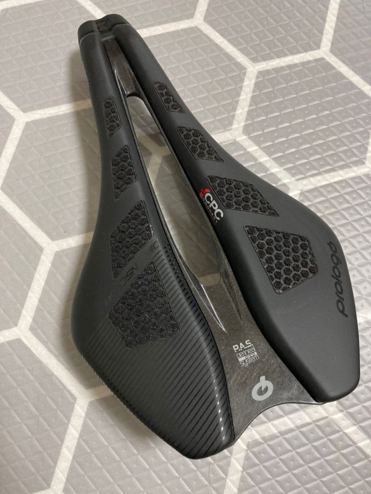 프롤로그 안장--5