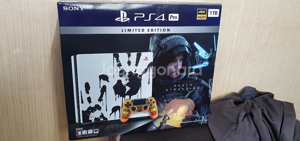 ps4 프로 팔아요 한정판--0