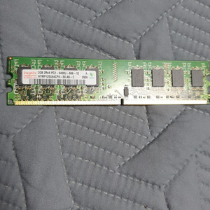 하이닉스 2GB 2Rx8 pc2 -6400U 램