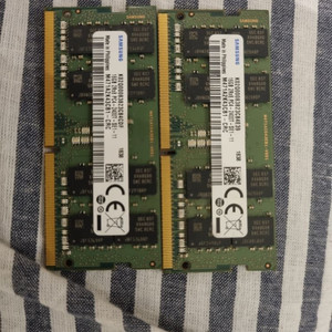 삼성 노트북메모리 DDR4 2400T 16GB 1개