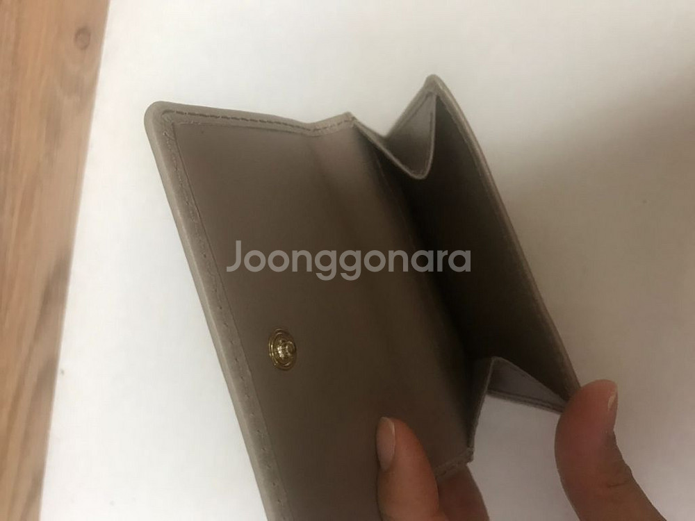 마시모두띠 누드베이지 염소 가죽 지갑 (새 상품)--6