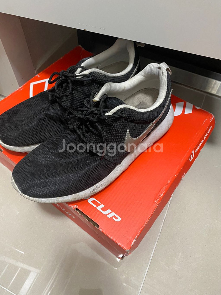 나이키러닝화250--4