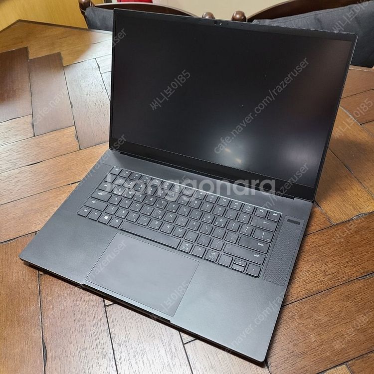 Razer blade adv 15 3080 240hz--1