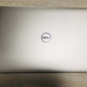 DELL XPS 9570 / SSD 512 / 램 16