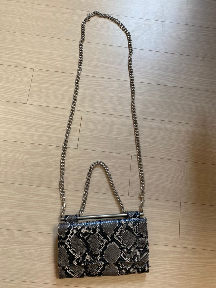 자라(Zara) 핸드백 이미지