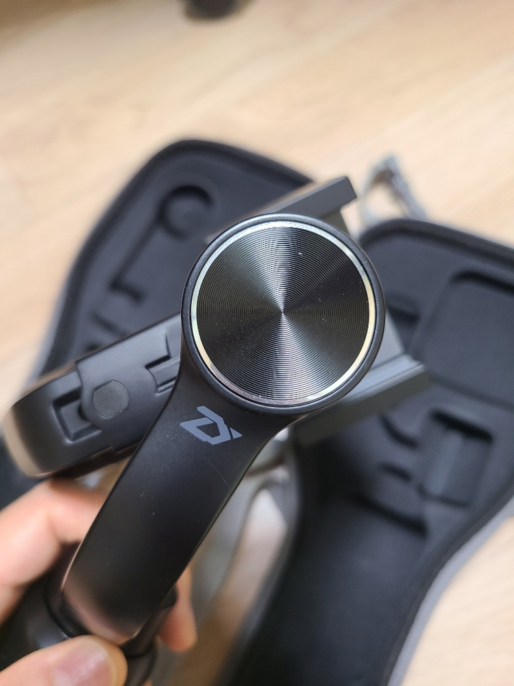 지윤텍 스무스Q 스마트전용 짐벌--3