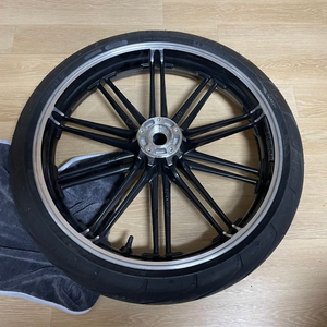 브레이크아웃21년식 순정부품