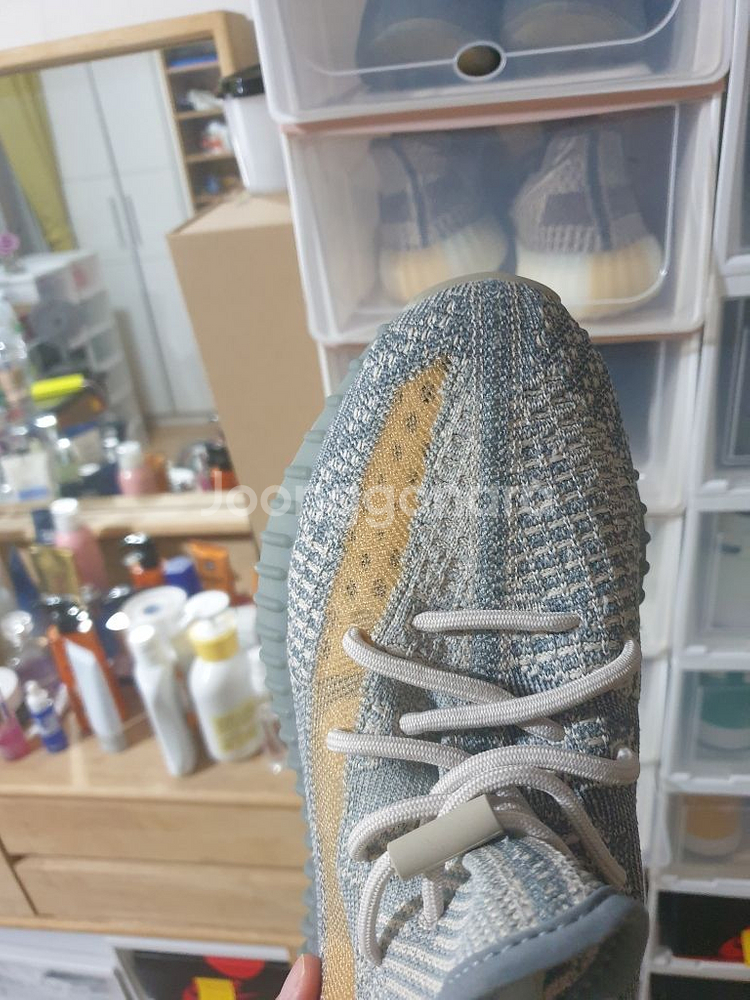 (1회실착) 아디다스 이지부스트350 이즈라필255--1