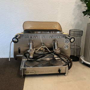 훼마e61 커피머신(수도권 설치비 15만원)