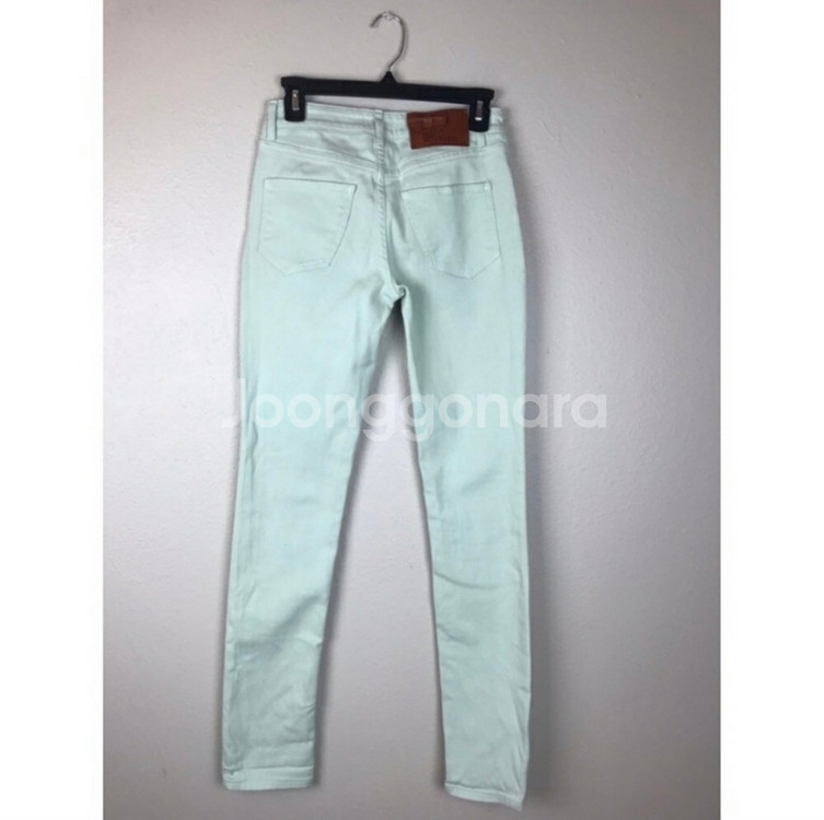 레드 발렌티노 민트색 청바지--2