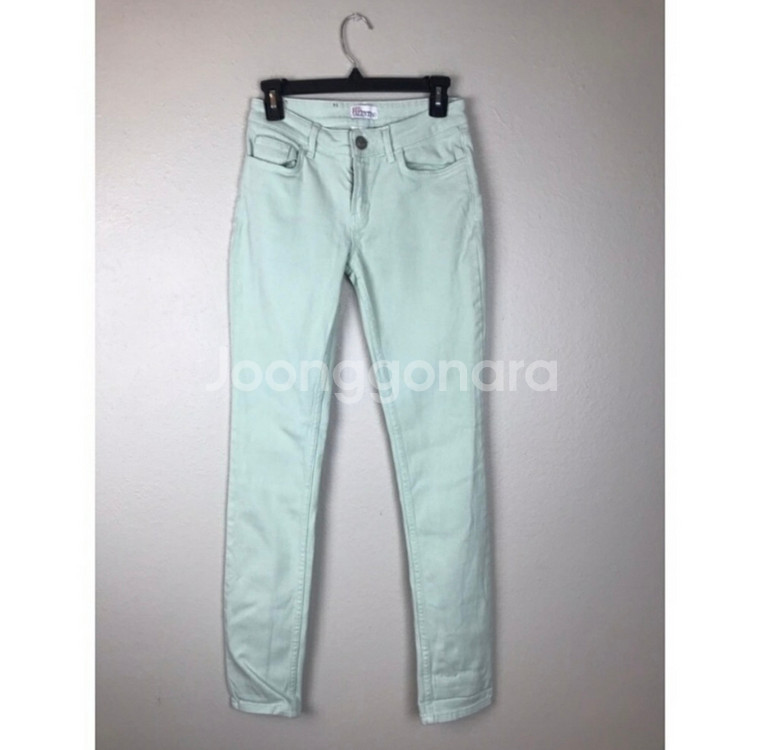 레드 발렌티노 민트색 청바지--1