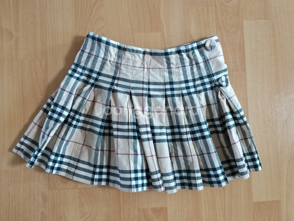 명품 버버리 여아동 스커트 (8Y.130)--8